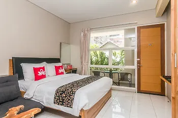 *** Hotel Zen Rooms Denpasar Imam Bonjol 2 Indonésie